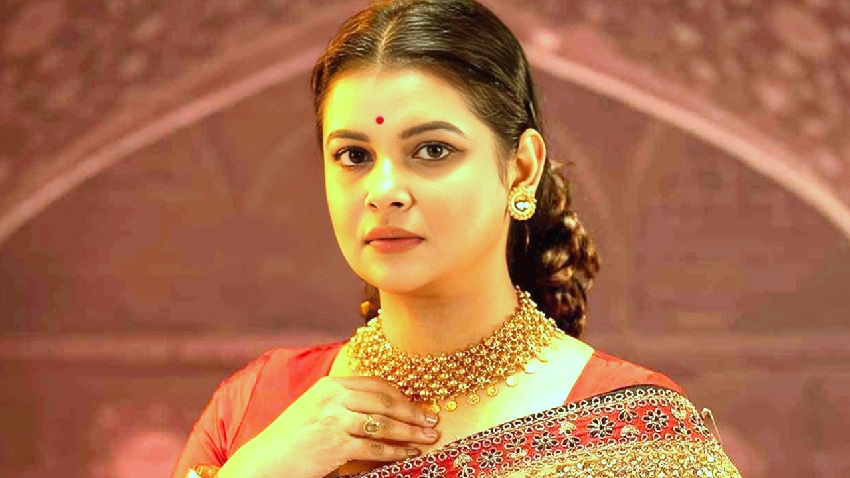 এই দেশটা কারো বাপ-দাদার সম্পত্তি না : শবনম ফারিয়া