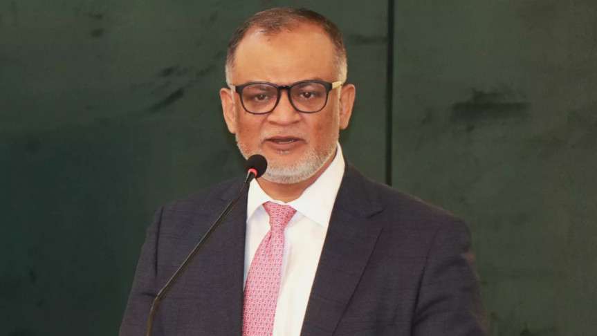 সরকার ভোজ্যতেলের দাম বাড়ায়নি, ব্যবসায়ীরা বাড়িয়েছে: বাণিজ্য উপদেষ্টা