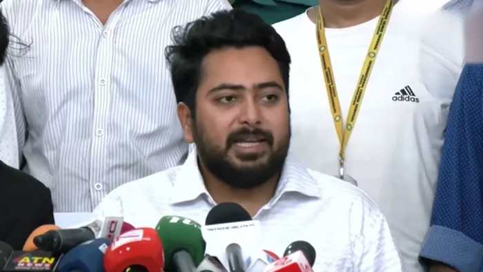 ‘হাসিনার পতনের আগেই ড. ইউনূসকে সরকার প্রধান হওয়ার প্রস্তাব দেওয়া হয়’