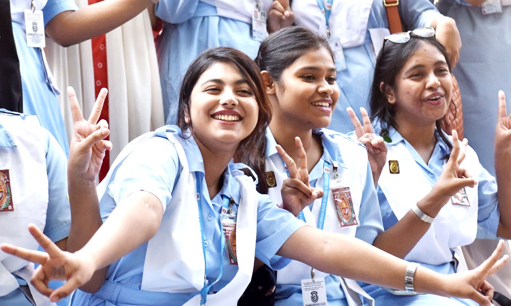 এইচএসসি ও সমমান পরীক্ষায় পাসের হার ৫৮.৮৩ শতাংশ