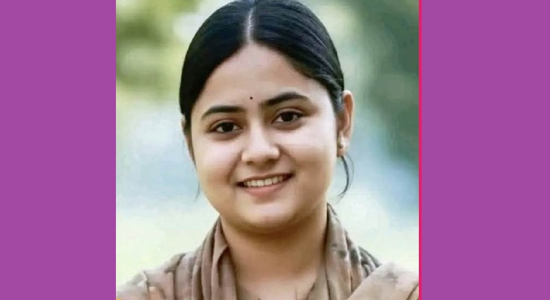 নিখোঁজ তরুণীর বার্তা: আমাকে খুঁইজেন না, বয়ফ্রেন্ডের সঙ্গে আছি