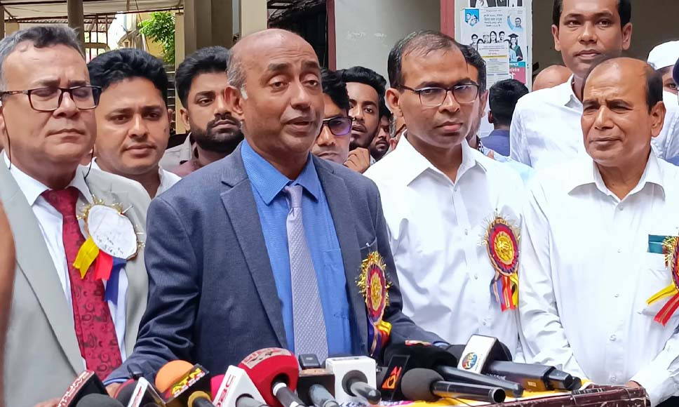 নুরের ওপর হামলা গভীর ষড়যন্ত্রের অংশ: অ্যাটর্নি জেনারেল