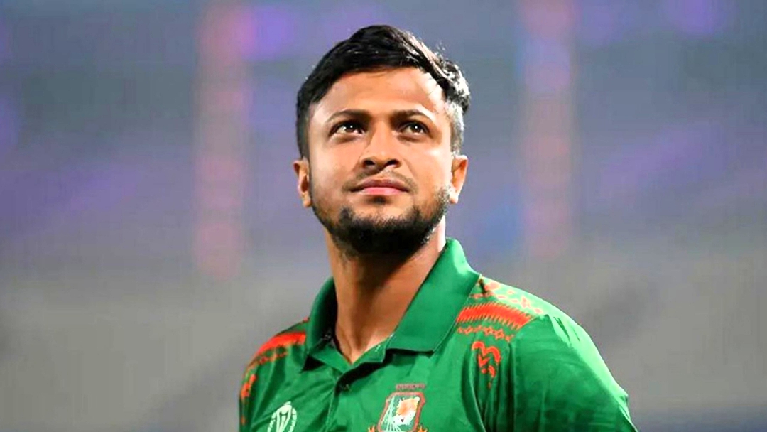 সাকিব আল হাসানসহ ১৫ জনের দেশত্যাগে নিষেধাজ্ঞা